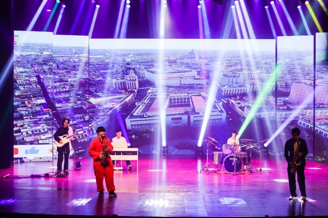 深圳新哲书院难考吗_深圳新哲文院_深圳新哲书院招聘