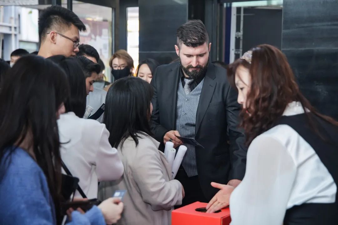 深圳新哲文院_深圳新哲书院难考吗_深圳新哲书院招聘